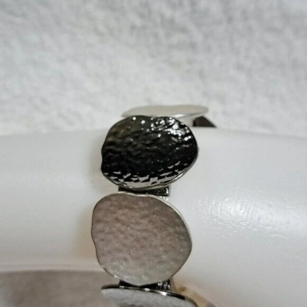 N/A *silver tone